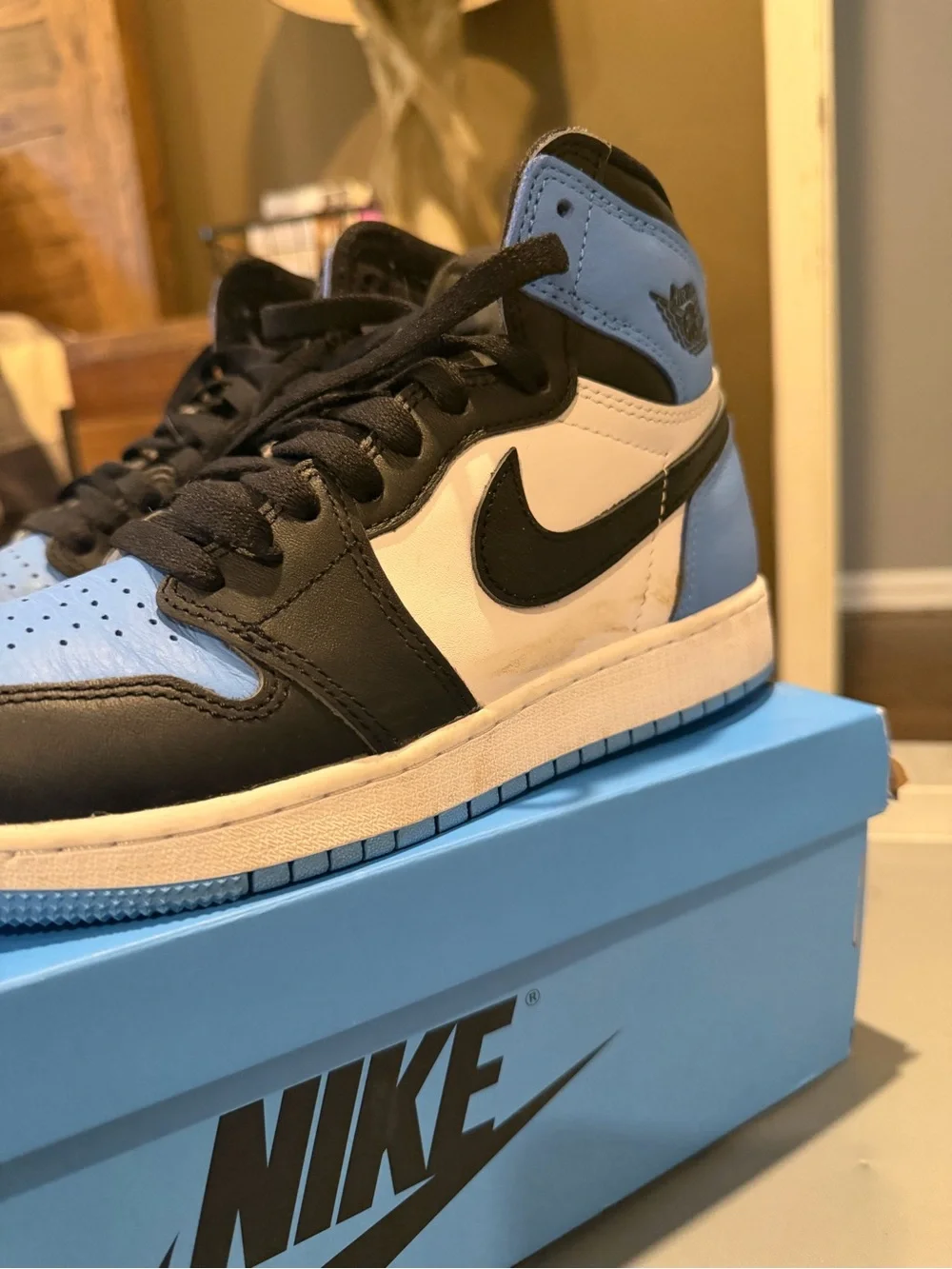 Nike Air Jordan 1 High - University Blue & Black